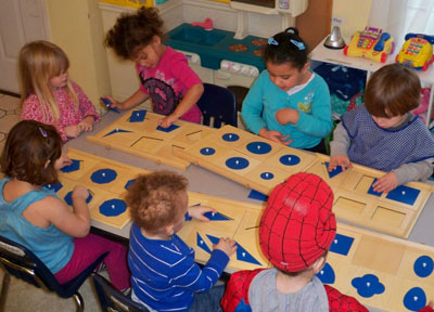 child care, childhood education, bilingual day care, classroom activities